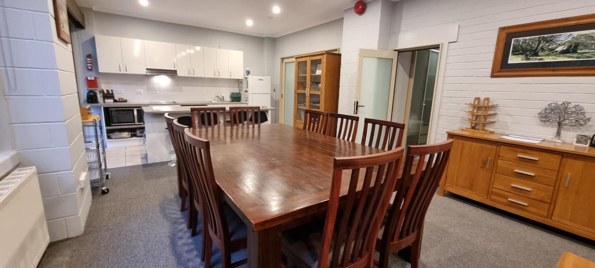 Cedarwood Apartments 폴즈크리크 외부 사진