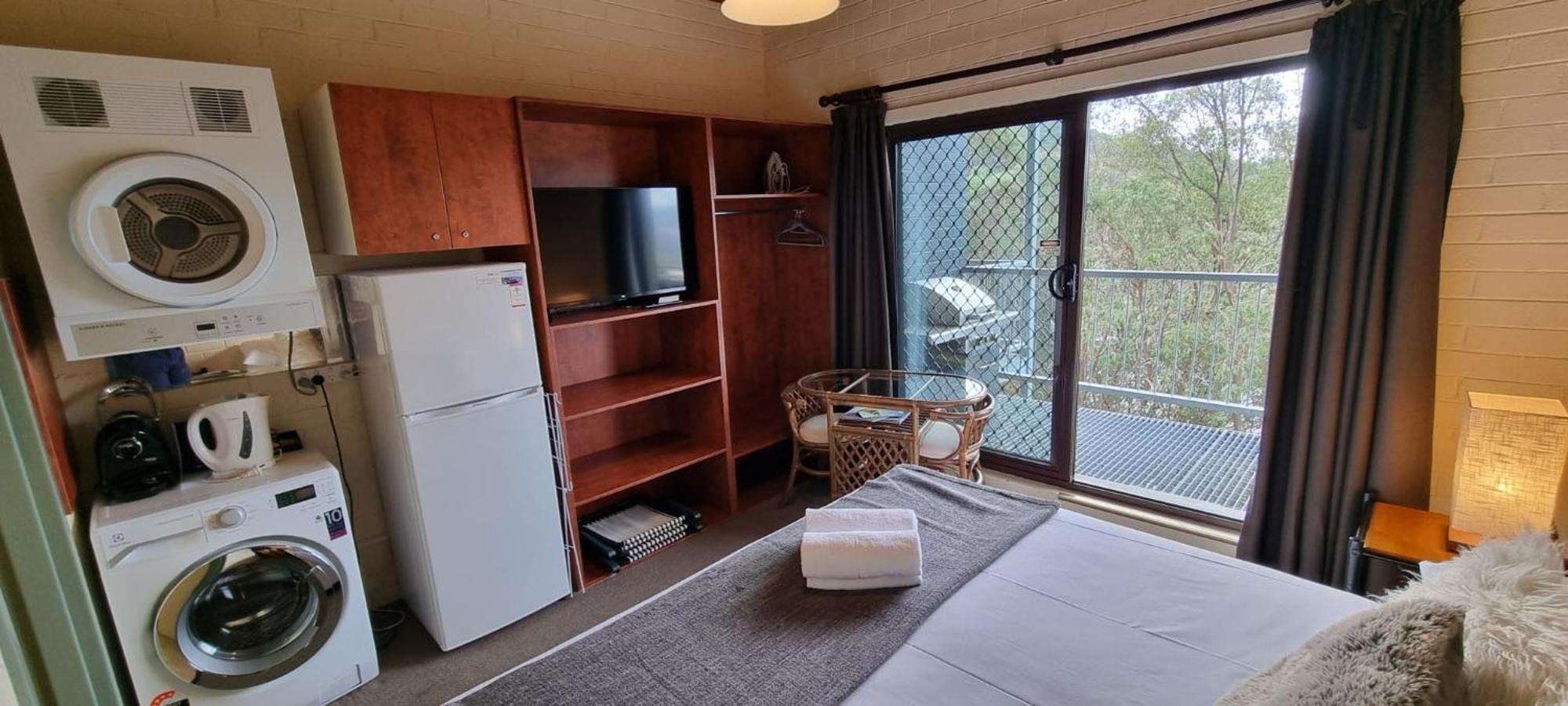 Cedarwood Apartments 폴즈크리크 외부 사진