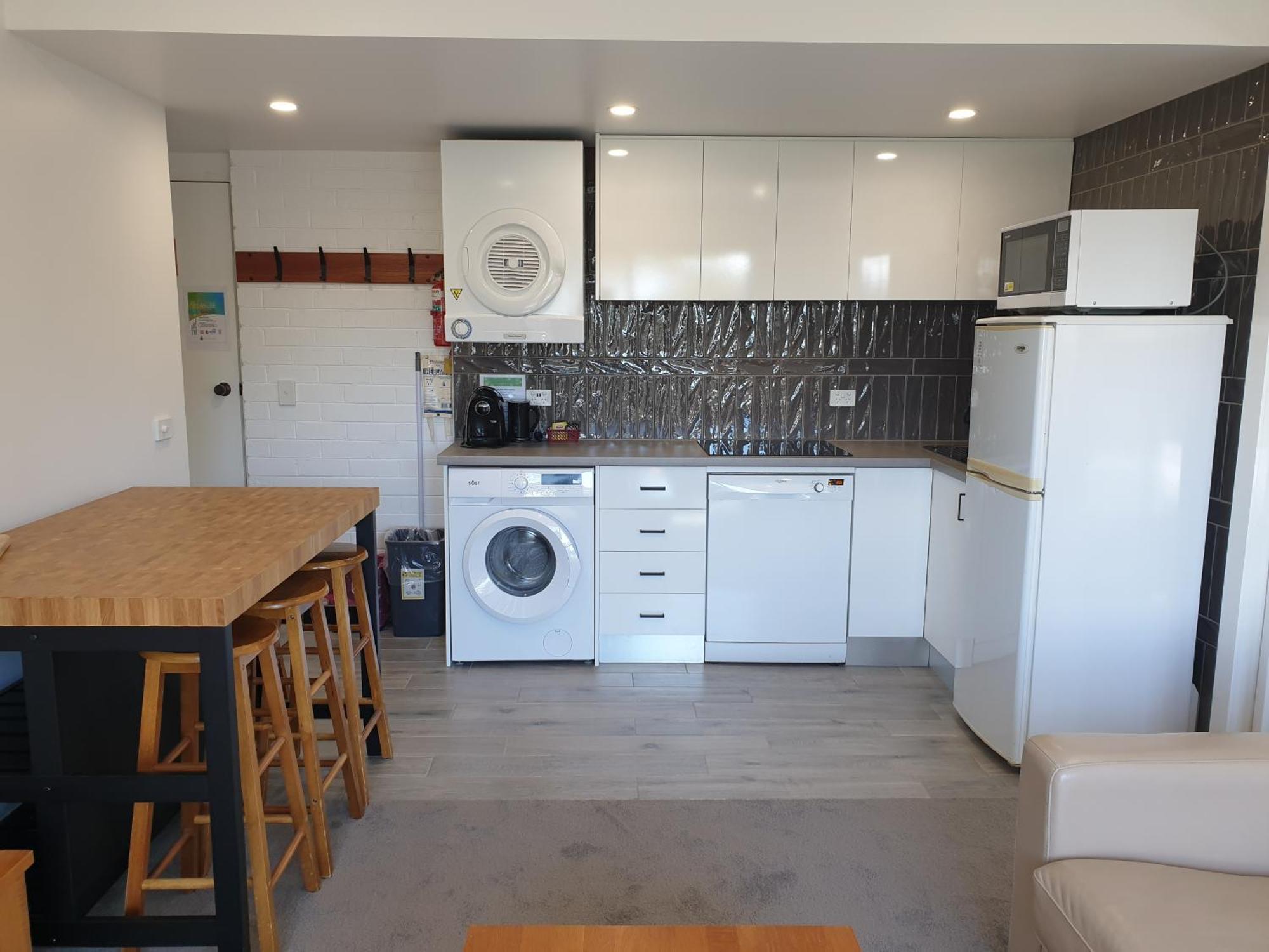 Cedarwood Apartments 폴즈크리크 외부 사진