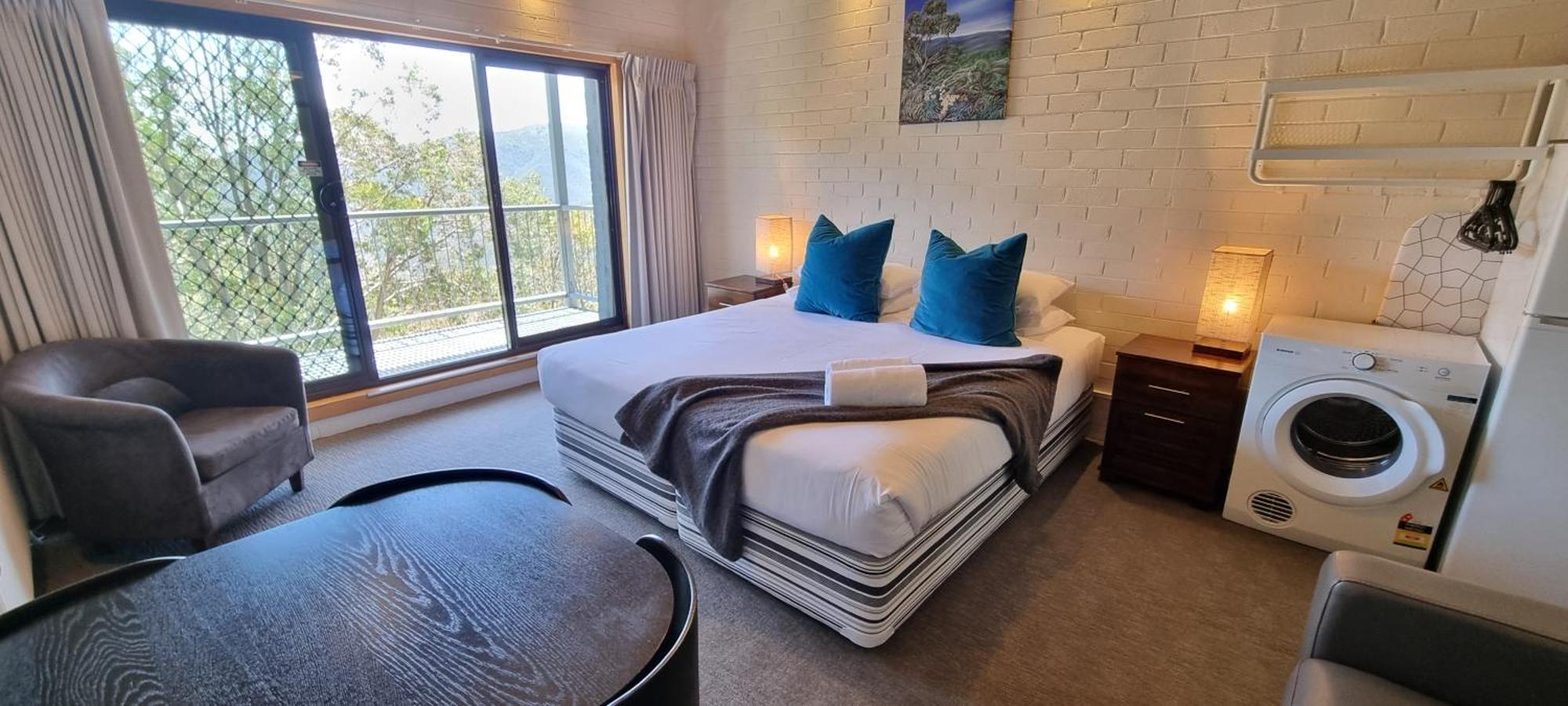 Cedarwood Apartments 폴즈크리크 외부 사진