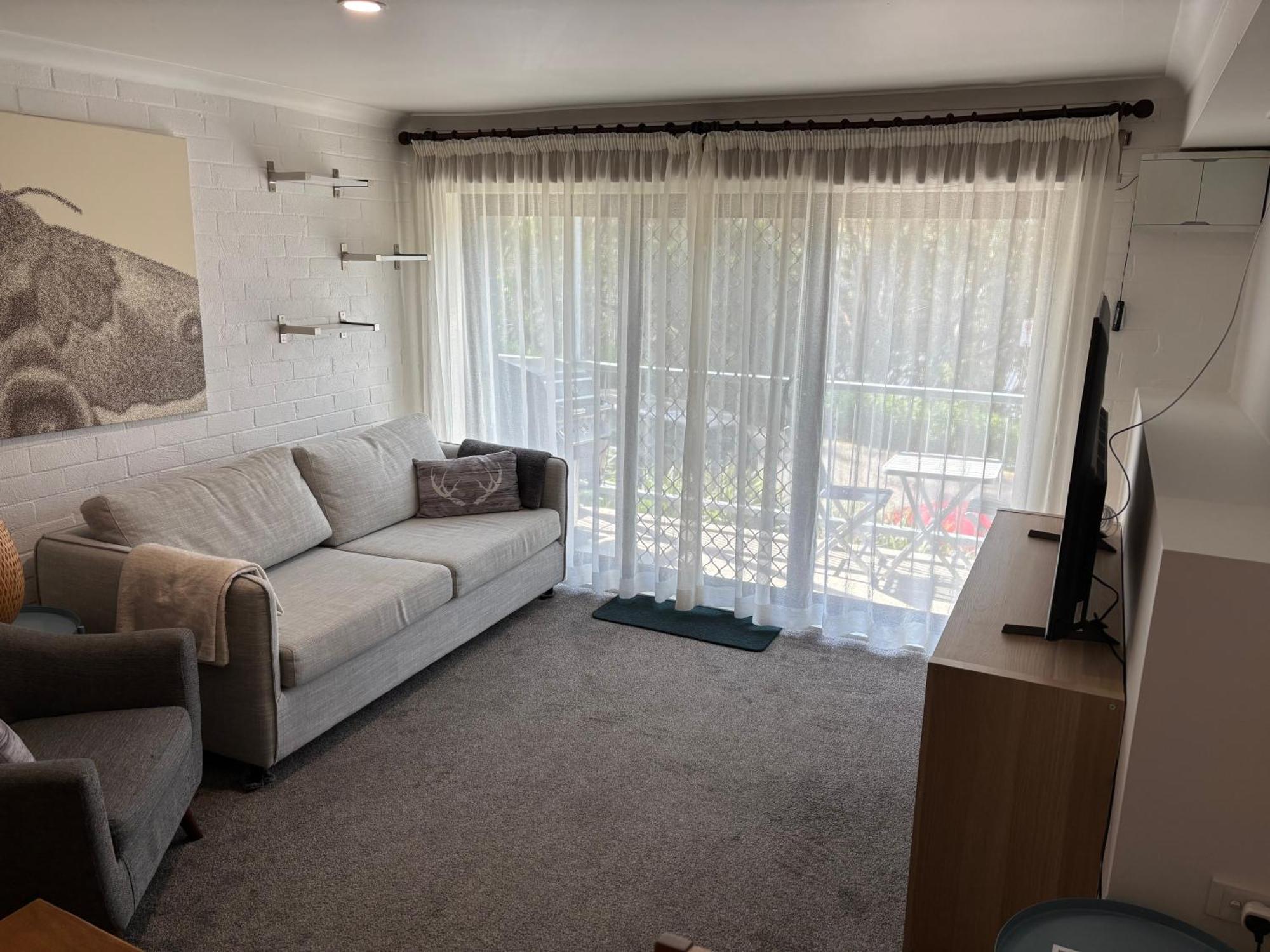 Cedarwood Apartments 폴즈크리크 외부 사진